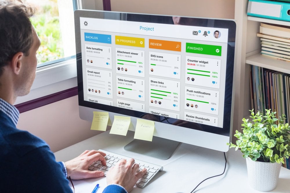 web designer reviews website goals